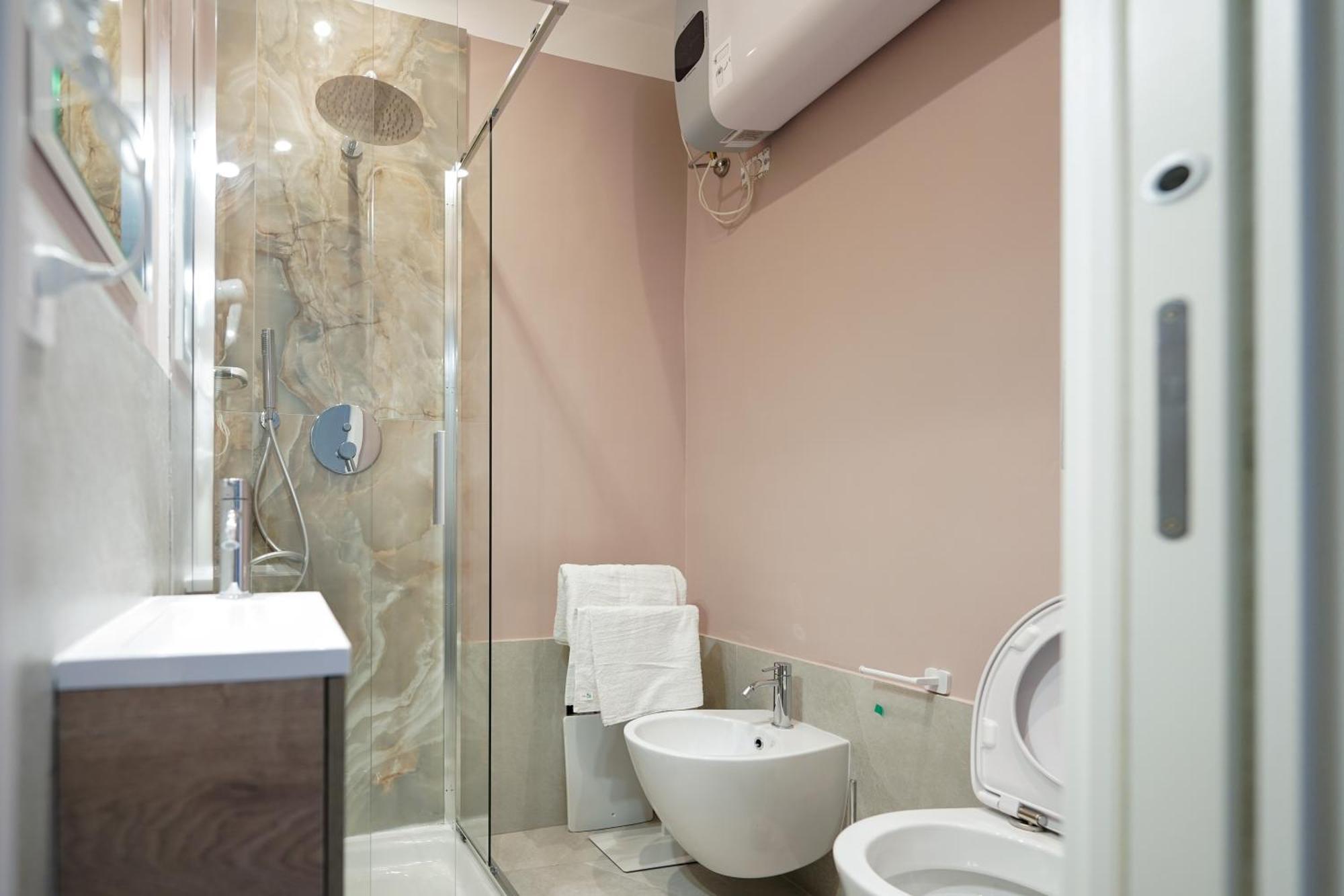 Suites Gaudioso Napoli Center Esterno foto