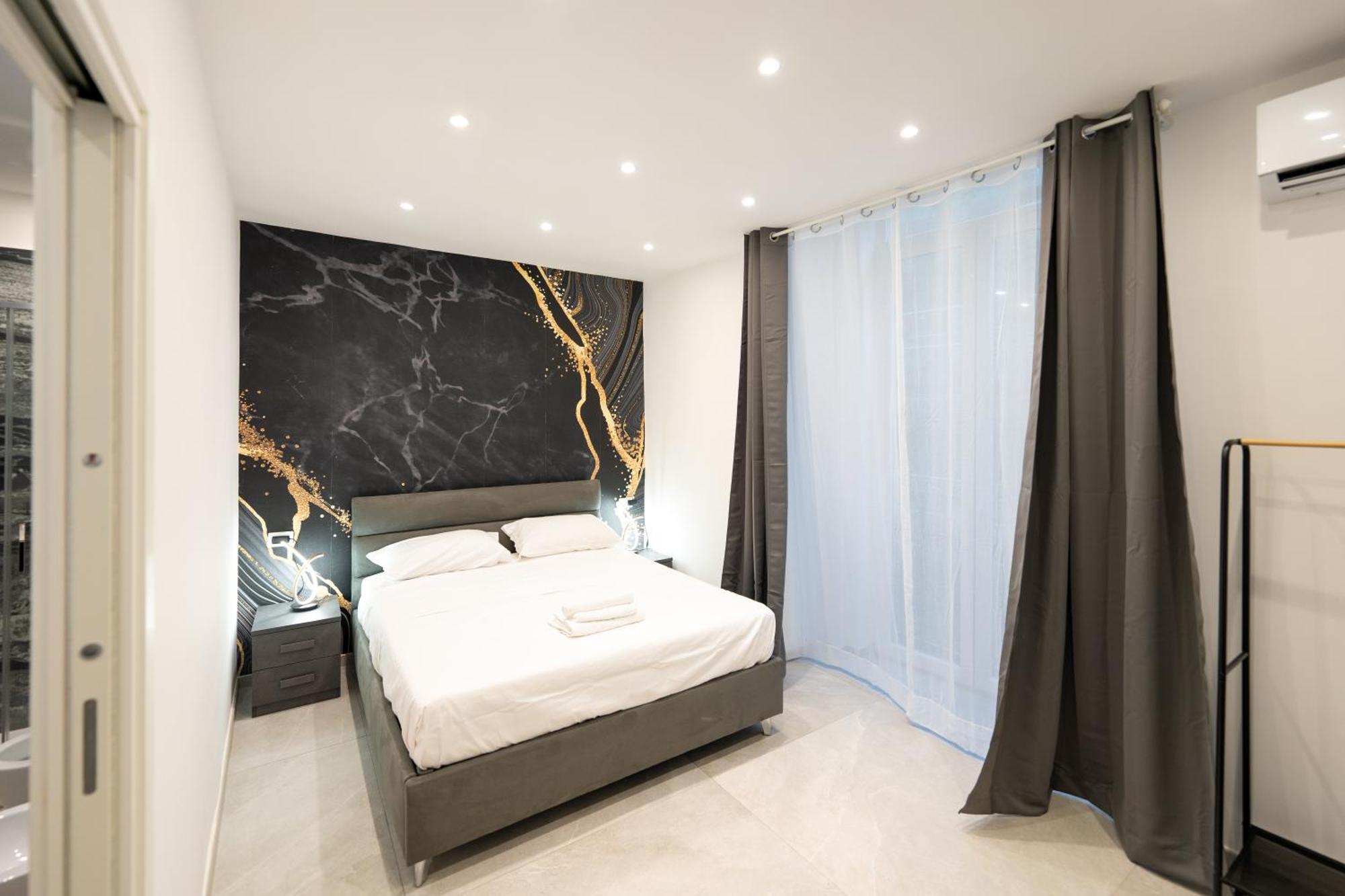 Suites Gaudioso Napoli Center Esterno foto