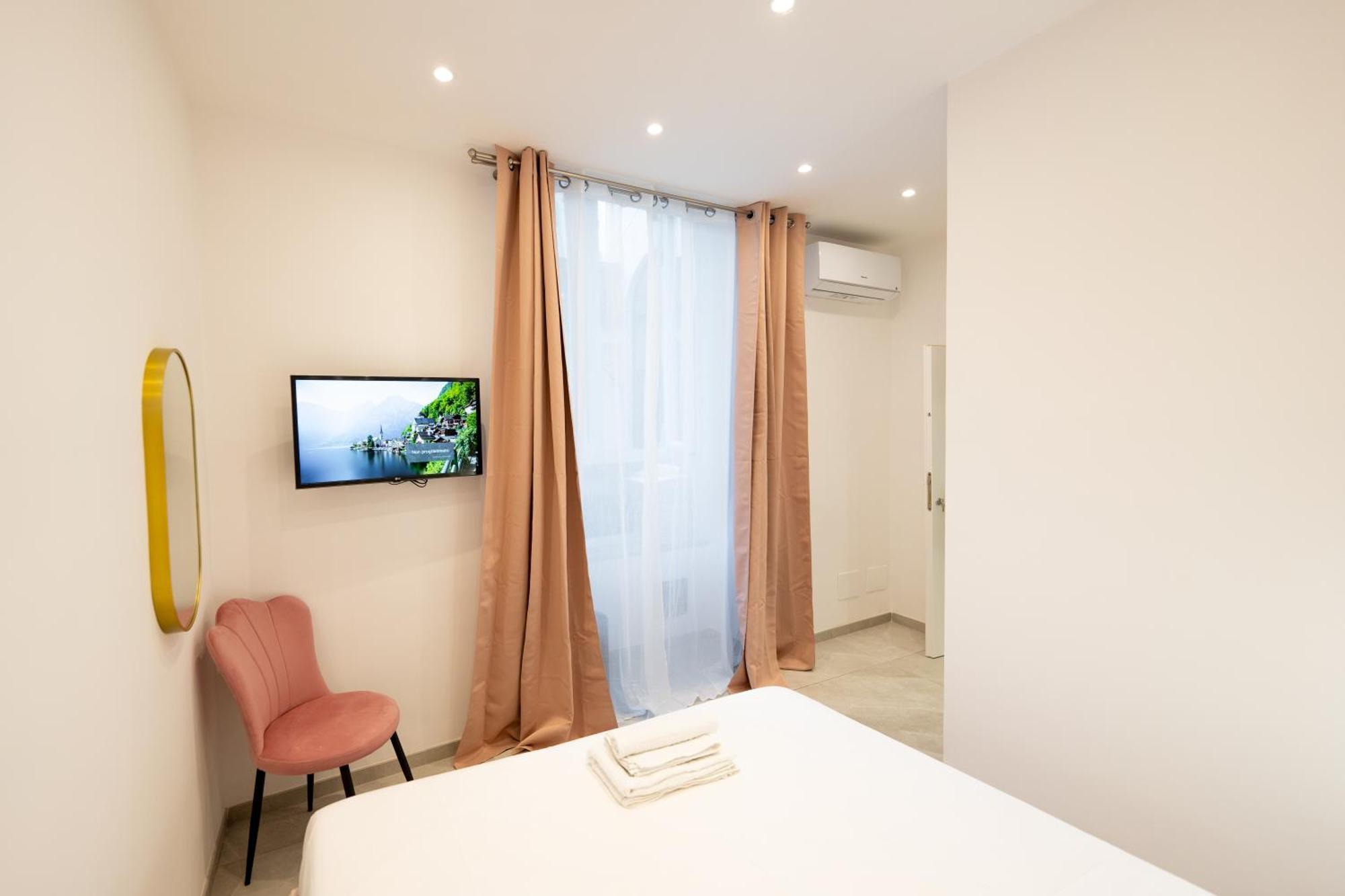 Suites Gaudioso Napoli Center Esterno foto