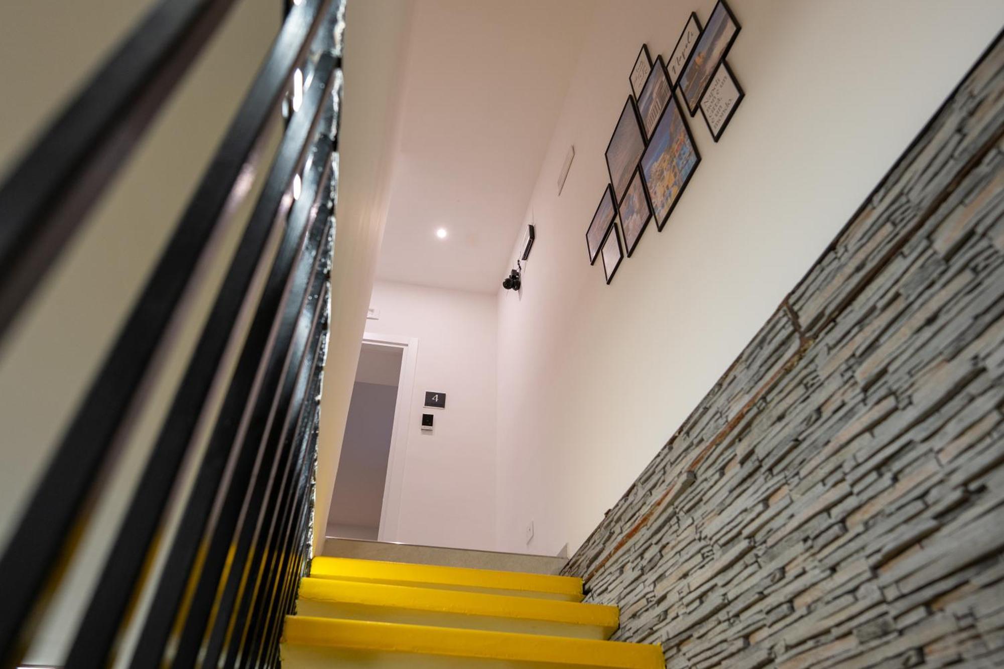 Suites Gaudioso Napoli Center Esterno foto